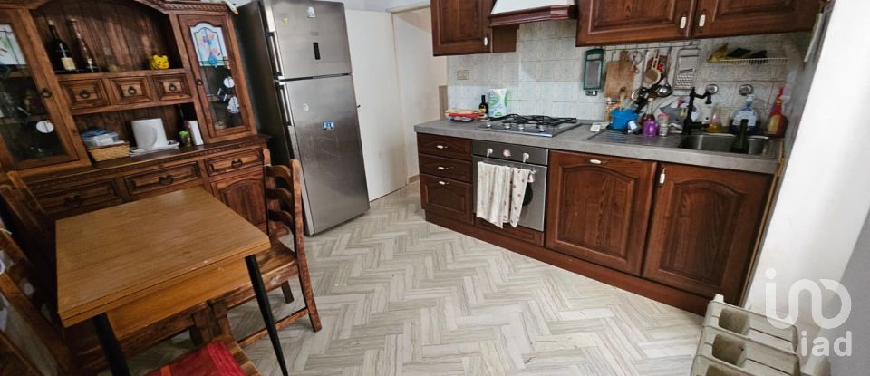 Appartamento 9 locali di 200 m² a Osimo (60027)