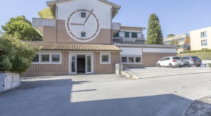 Negozio / locale commerciale di 503 m² in Recanati (62019)