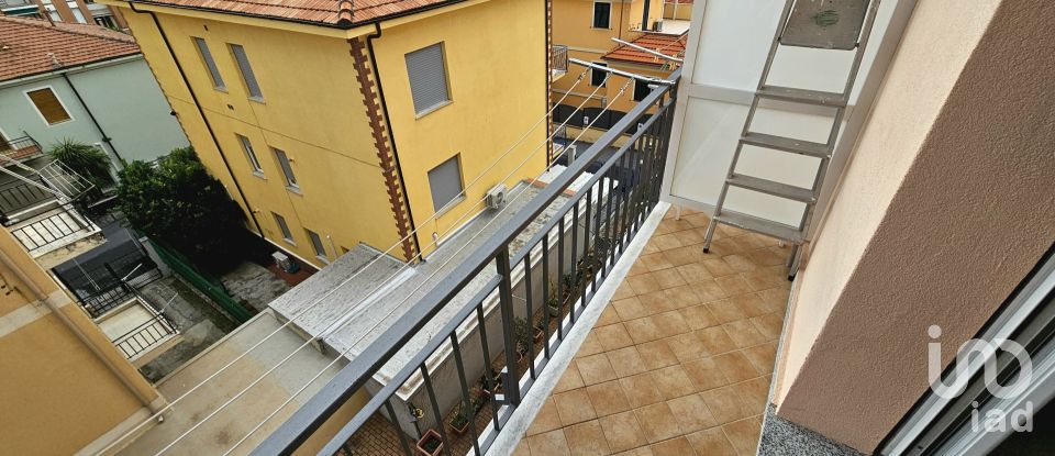 Trilocale di 50 m² a Loano (17025)