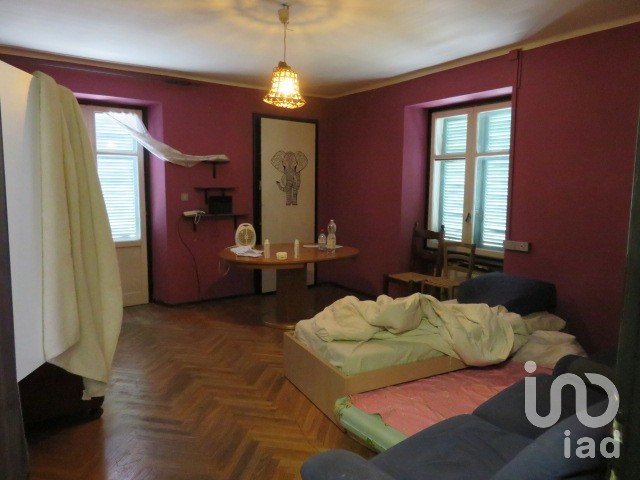 Four-room apartment of 124 m² in Villar Pellice (10060)