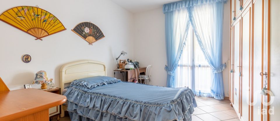 House 7 rooms of 135 m² in Pontedera (56025)