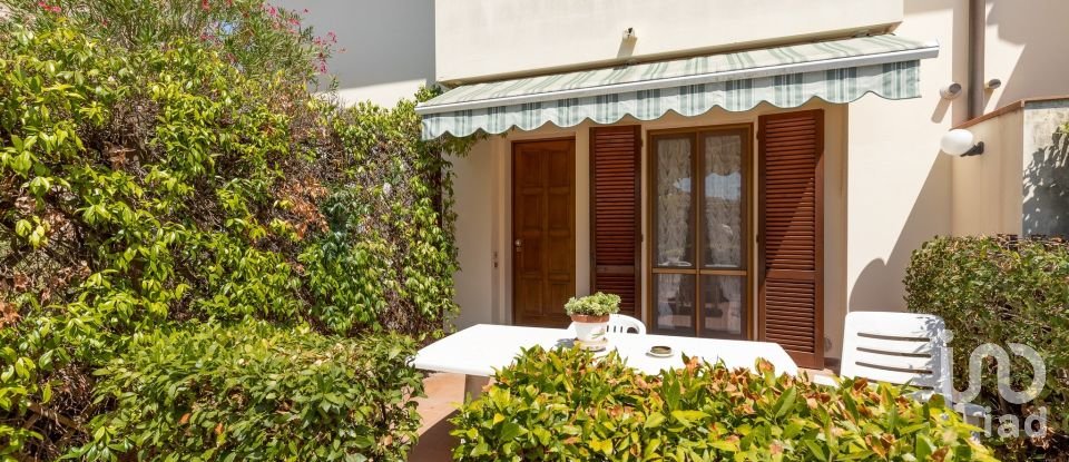 House 7 rooms of 135 m² in Pontedera (56025)