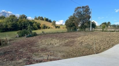 Villa Bifamiliare 12 locali di 329 m² in Castelli (64041)