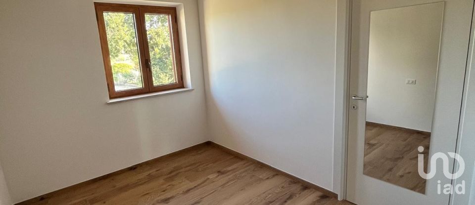 House boat 12 rooms of 329 m² in Castelli (64041)