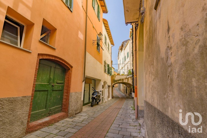 Bilocale di 80 m² a Toirano (17055)