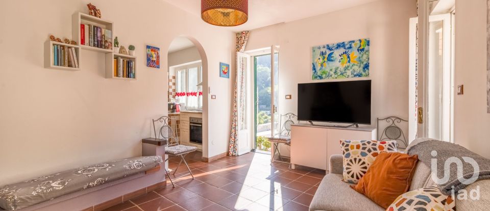 Bilocale di 80 m² a Toirano (17055)