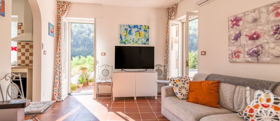Bilocale di 80 m² a Toirano (17055)