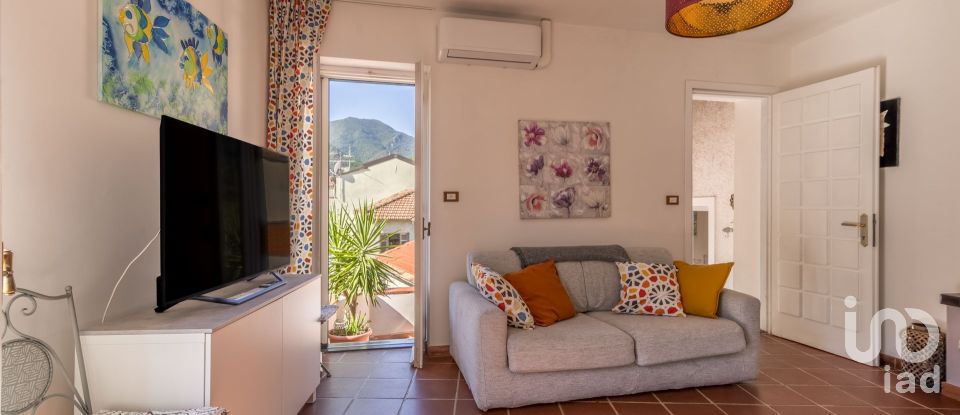 Bilocale di 80 m² a Toirano (17055)