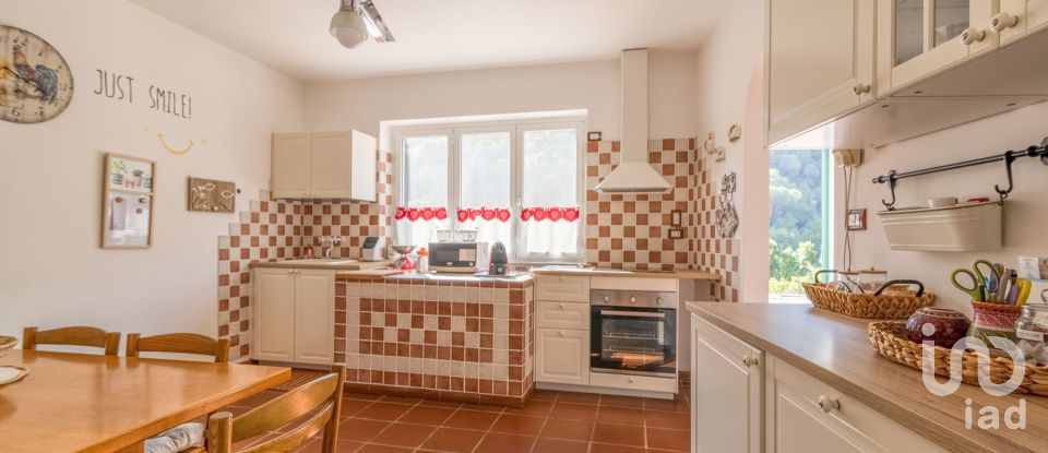 Bilocale di 80 m² a Toirano (17055)