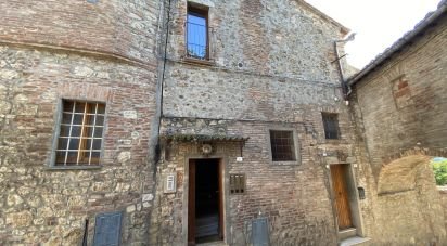 Trilocale di 100 m² a Sarteano (53047)