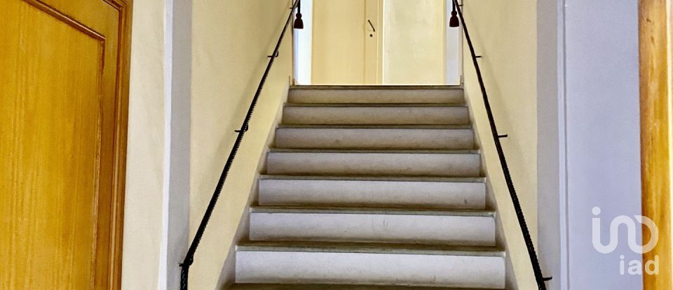 Trilocale di 100 m² a Sarteano (53047)