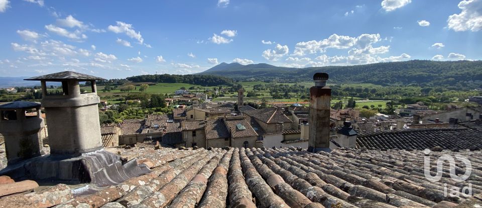 Trilocale di 100 m² a Sarteano (53047)