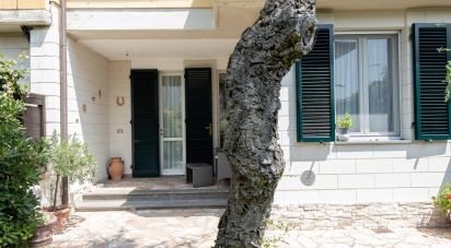 Townhouse 8 rooms of 150 m² in Ponsacco (56038)