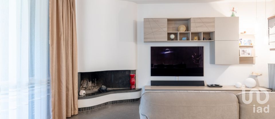 Townhouse 8 rooms of 150 m² in Ponsacco (56038)