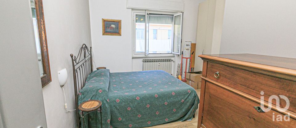 Monolocale di 60 m² a Genova (16151)