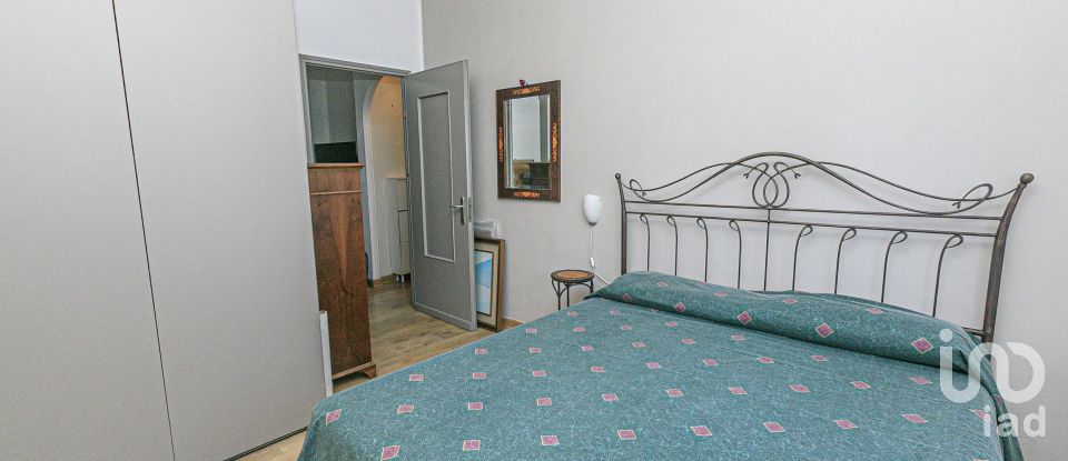 Monolocale di 60 m² a Genova (16151)