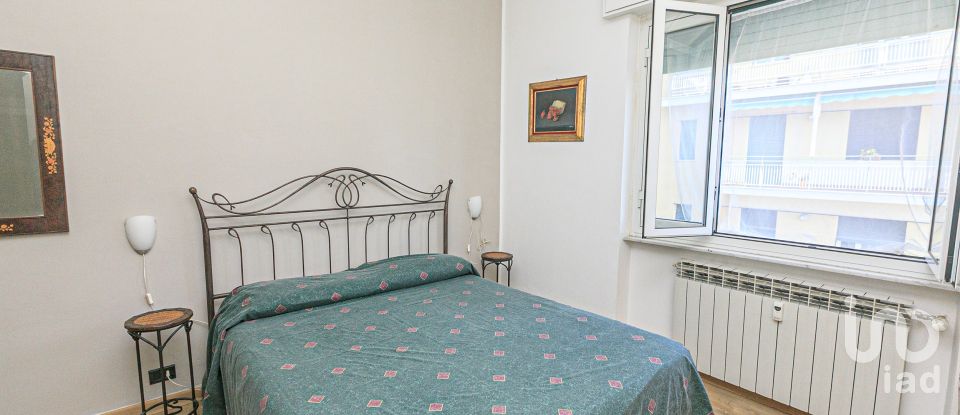 Monolocale di 60 m² a Genova (16151)