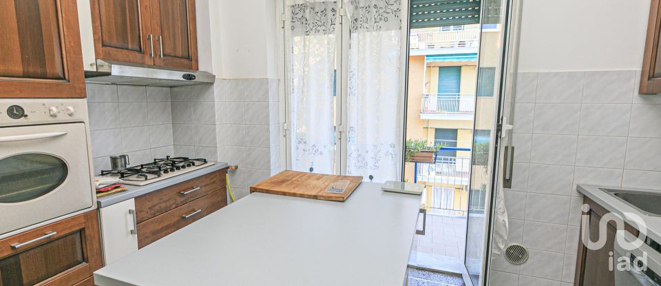 Monolocale di 60 m² a Genova (16151)
