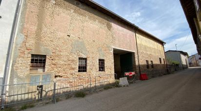 Costruzione di 900 m² in Asola (46041)