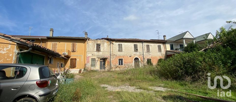 Block of flats in Asola (46041) of 900 m²