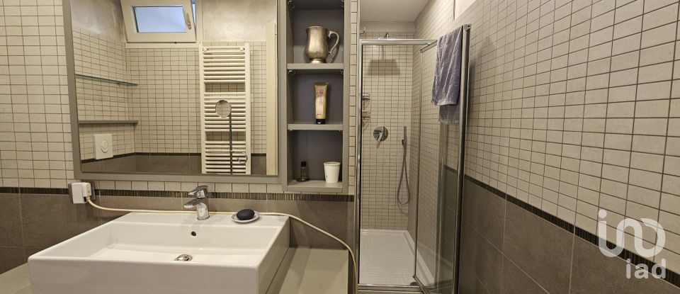 Traditional house 7 rooms of 119 m² in Boissano (17054)