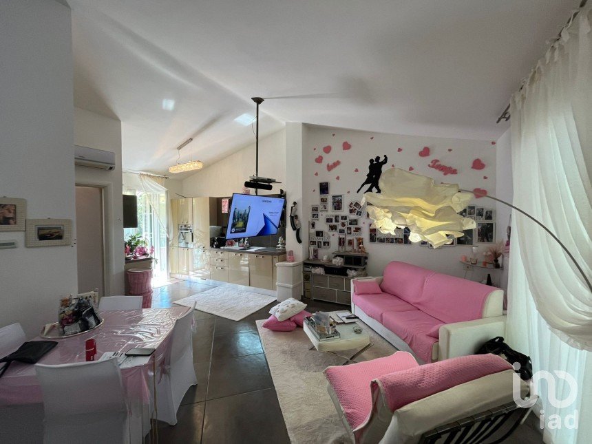 Appartamento 5 locali di 67 m² a Boissano (17054)