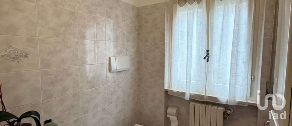 House 16 rooms of 200 m² in Roseto degli Abruzzi (64026)