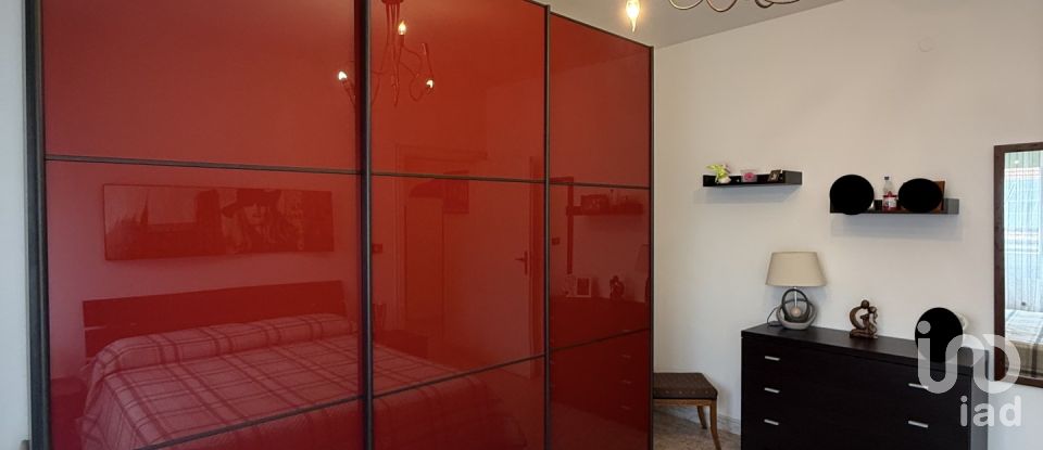 House 16 rooms of 200 m² in Roseto degli Abruzzi (64026)