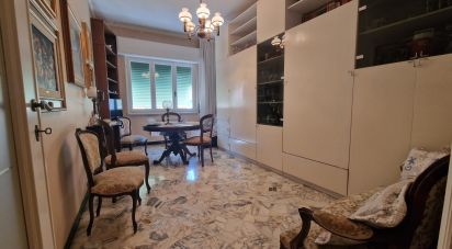 Quadrilocale di 70 m² a Genova (16144)