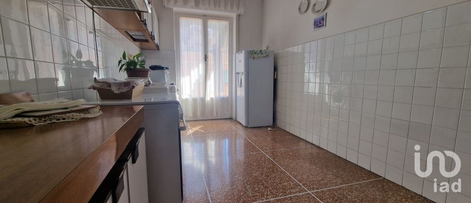 Quadrilocale di 70 m² a Genova (16144)