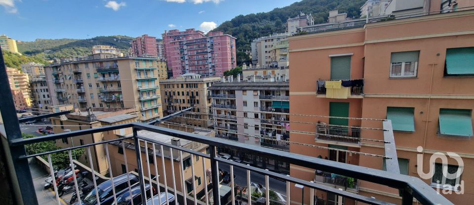 Quadrilocale di 70 m² a Genova (16144)