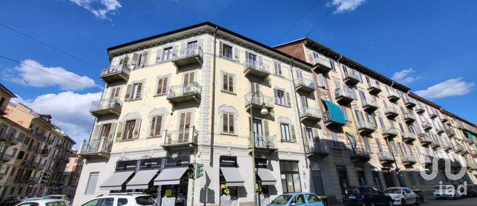 One-room apartment of 24 m² in Torino (10138)