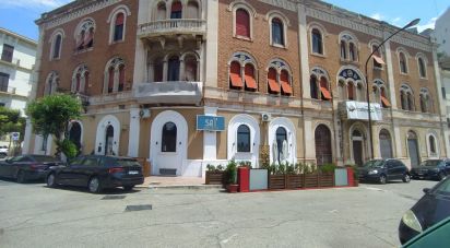 Appartamento 12 locali di 500 m² a Taranto (74123)