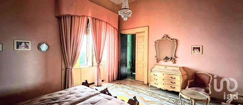 Appartamento 12 locali di 500 m² a Taranto (74123)