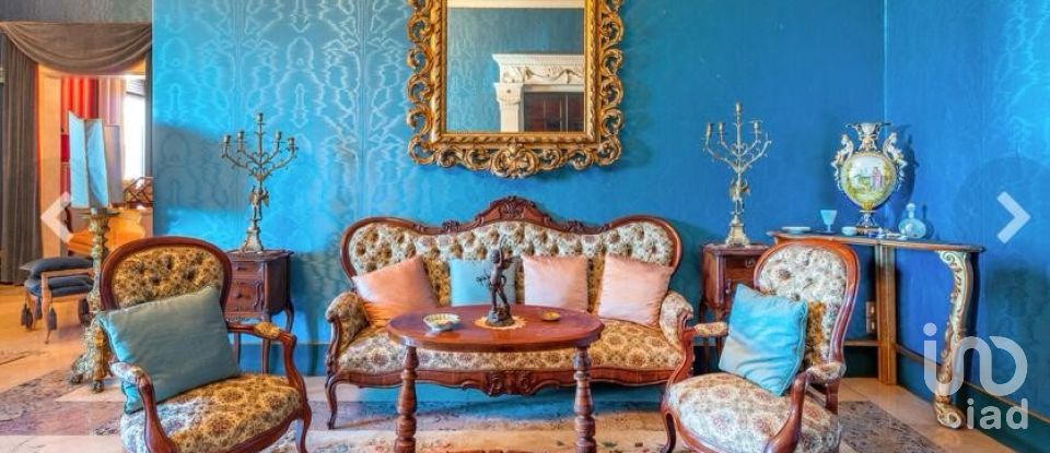 Appartamento 12 locali di 500 m² a Taranto (74123)