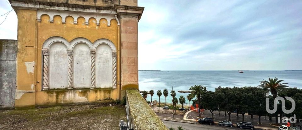 Appartamento 12 locali di 500 m² a Taranto (74123)