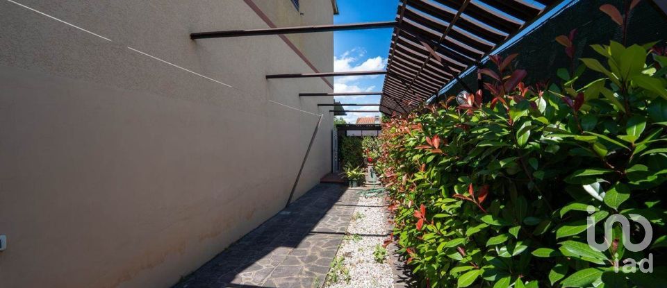 Casa indipendente / Villa 12 locali di 274 m² in Campi Bisenzio (50013)