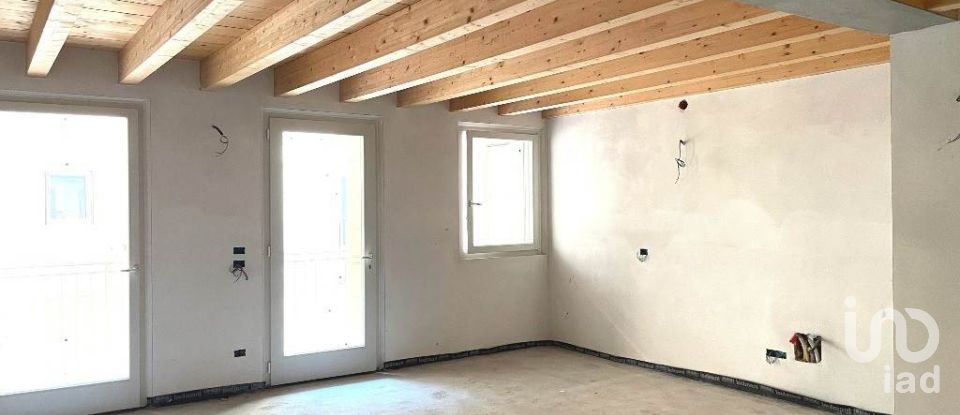 Quadrilocale di 160 m² a Mantova (46100)