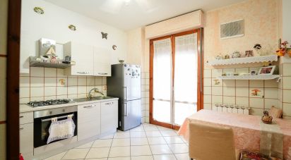 Appartamento 6 locali di 120 m² a Lastra a Signa (50055)