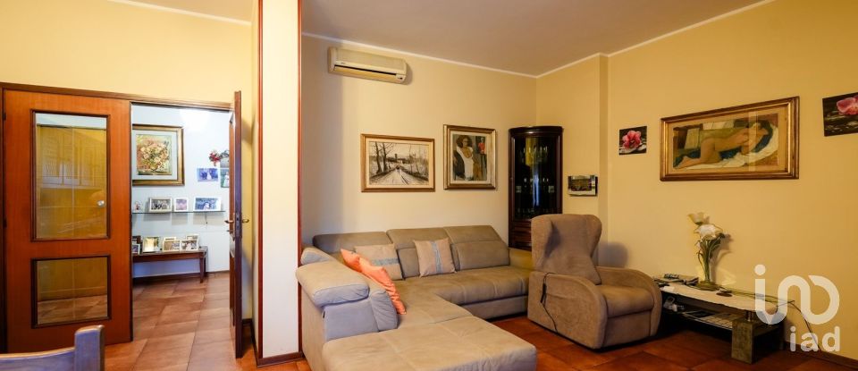 Apartment 6 rooms of 120 m² in Lastra a Signa (50055)