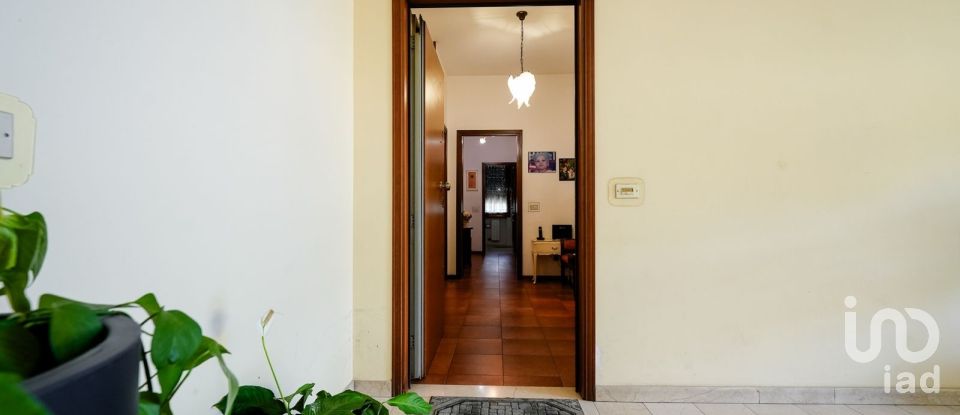 Apartment 6 rooms of 120 m² in Lastra a Signa (50055)