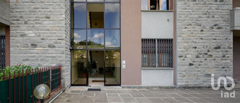 Apartment 6 rooms of 120 m² in Lastra a Signa (50055)