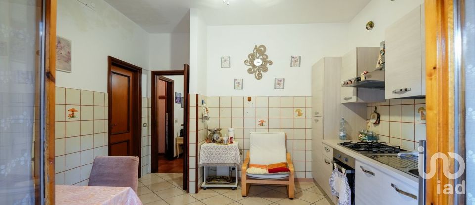 Apartment 6 rooms of 120 m² in Lastra a Signa (50055)