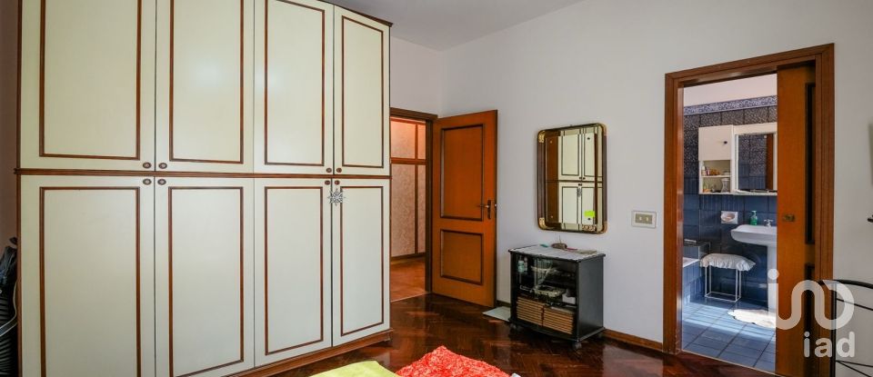 Apartment 6 rooms of 120 m² in Lastra a Signa (50055)