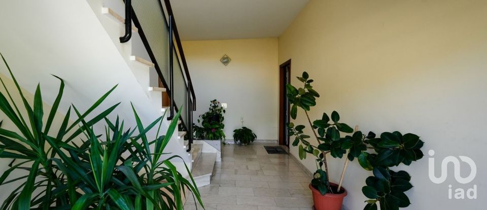 Apartment 6 rooms of 120 m² in Lastra a Signa (50055)