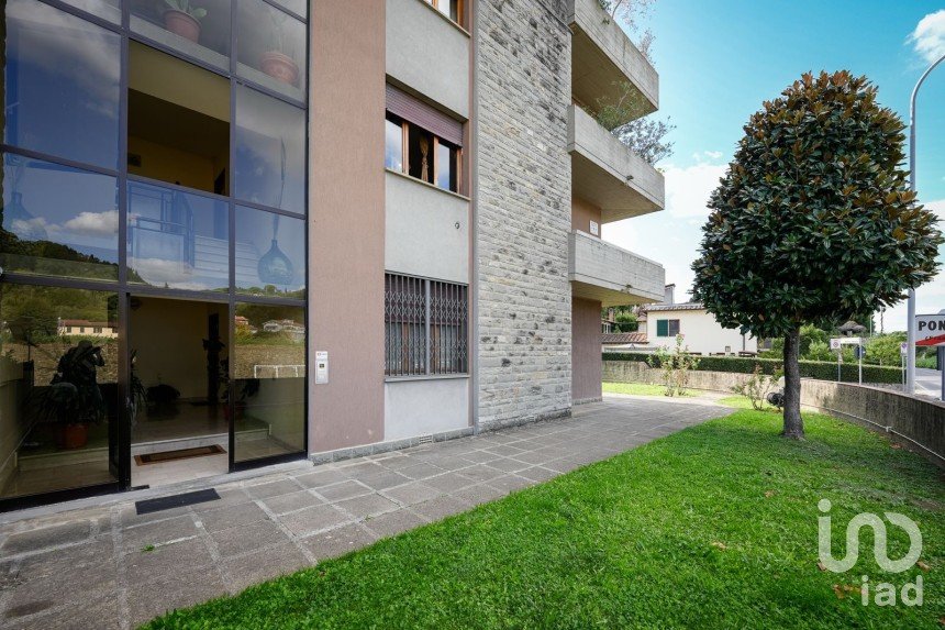 Apartment 6 rooms of 120 m² in Lastra a Signa (50055)