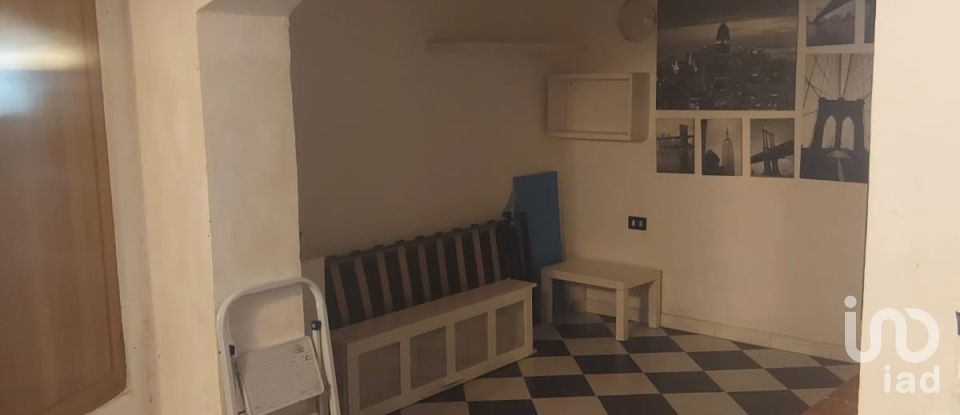 Shop / premises commercial of 24 m² in Firenze (50132)