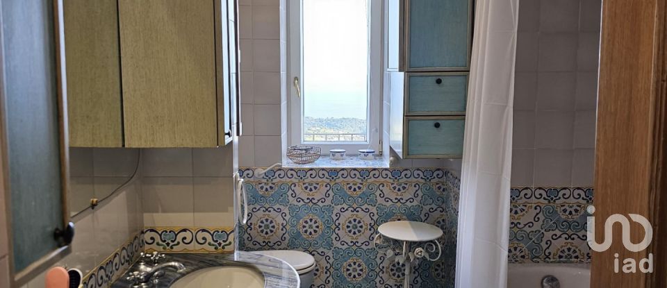 House 8 rooms of 357 m² in Serrara Fontana (80081)