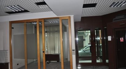 Negozio / locale commerciale di 270 m² in Moncalieri (10024)