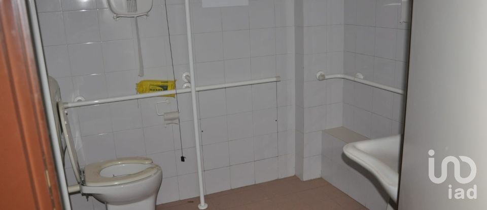 Shop / premises commercial of 270 m² in Moncalieri (10024)